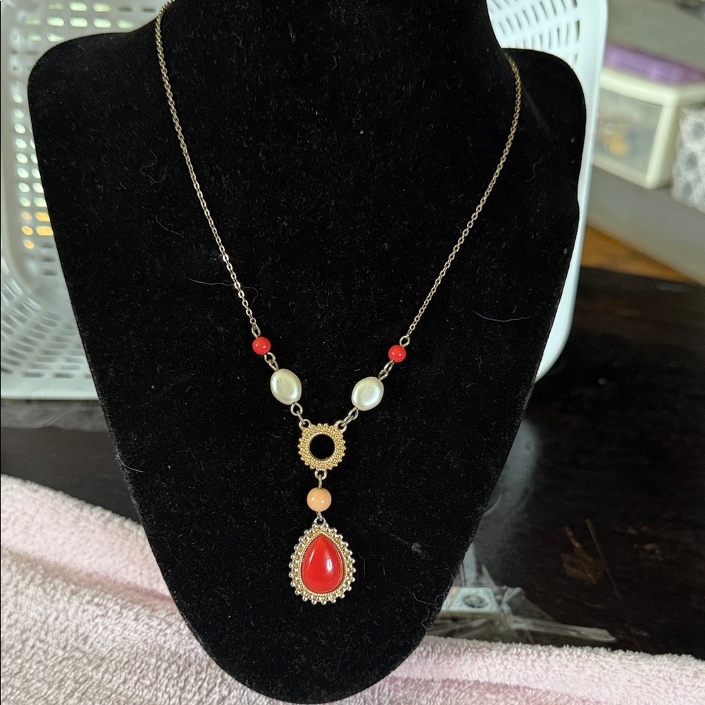 Elegant Gold and red/orange/salmon  Pendant Necklace